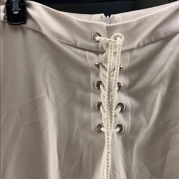 Cupcakes and cashmere white tie pants - Picture 2 of 3